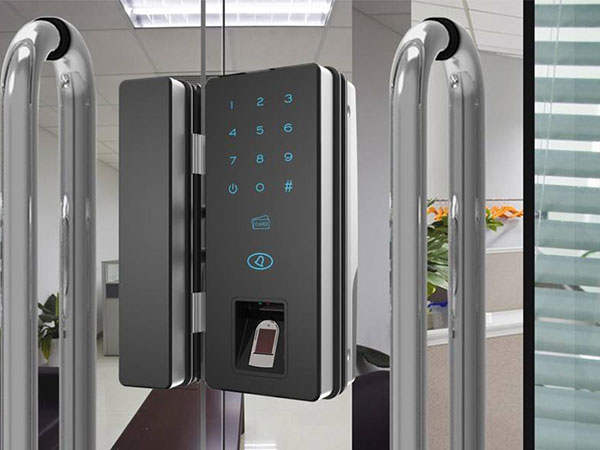 鲁甸24小时上门开锁公司