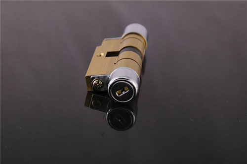 鲁甸24小时上门开锁公司